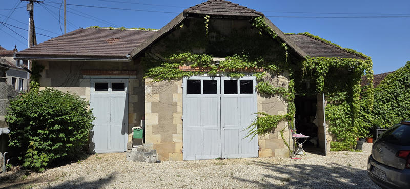 Villa - 238 m² - 8 pièces