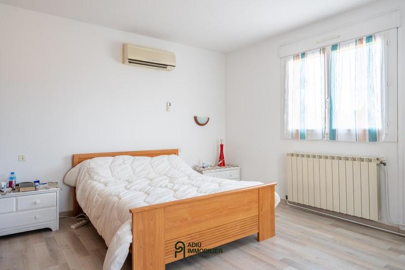 Maison - 195 m² - 6 pièces