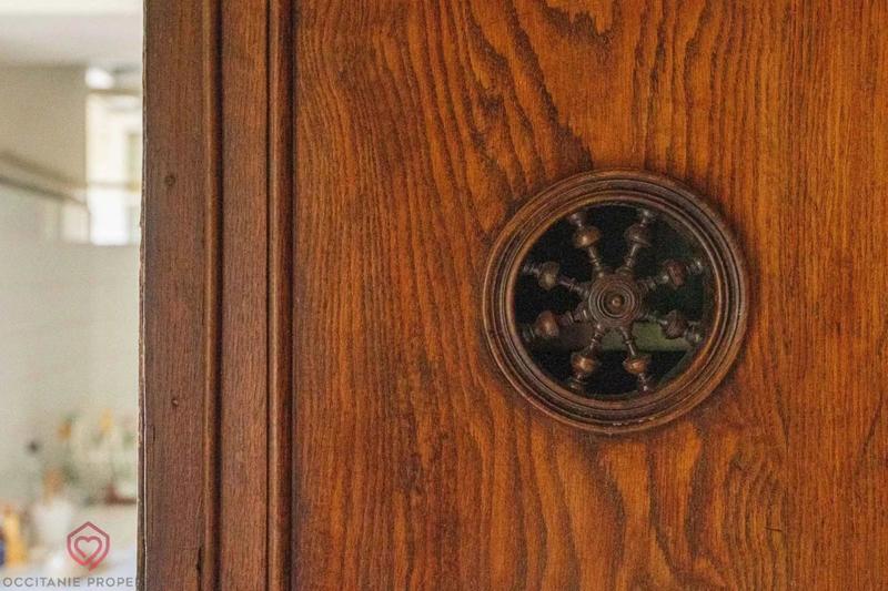 Maison de maîtres - 409 m² - 13 pièces