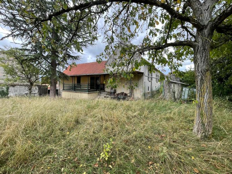 Maison - 200 m² - 6 pièces