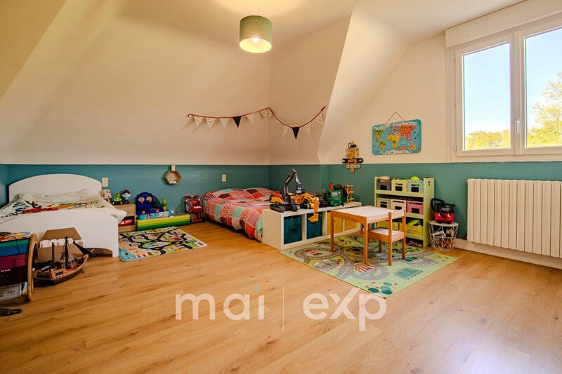 Maison - 178 m² - 6 pièces