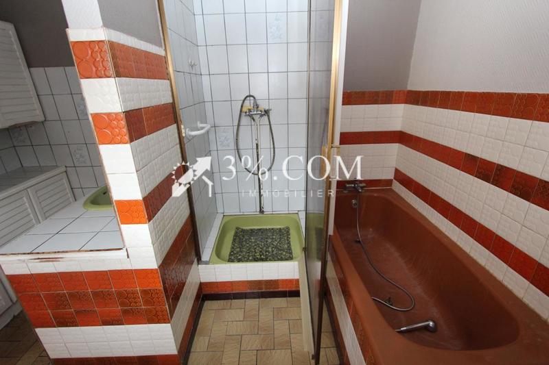 Maison - 101 m² - 7 pièces