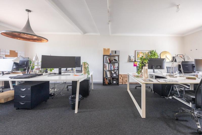 Maison - 285 m² - 11 pièces