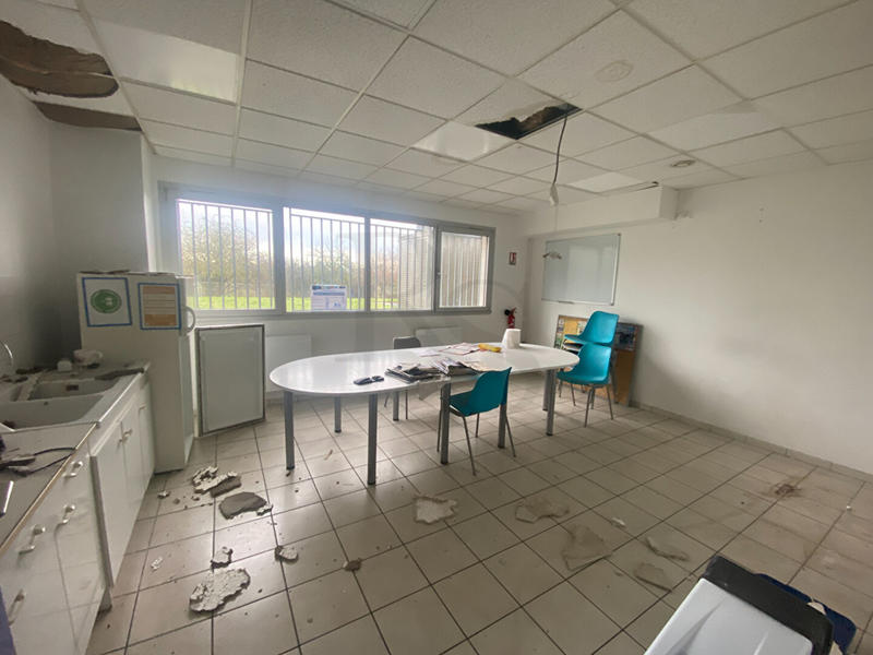 Local d'activité / Entrepôt - 1 465 m² - 1 pièce