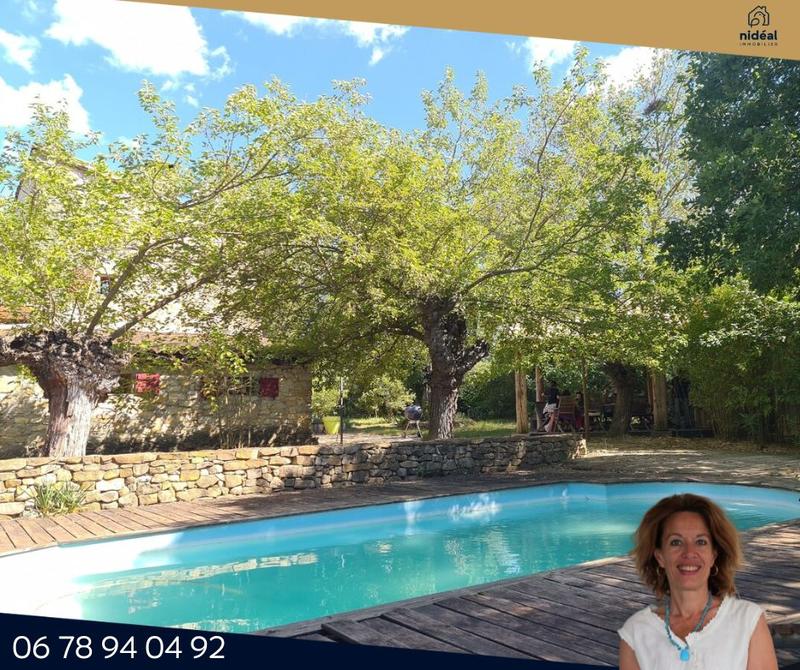 Mas - 131 m² - 5 pièces