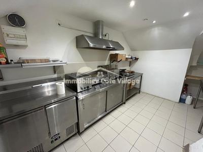Fonds de commerce - Local commercial - 52 m²