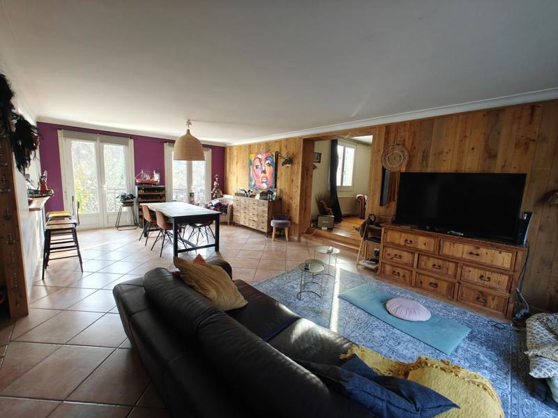 Villa - 200 m² - 8 pièces