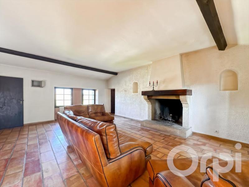 Maison - 278 m² - 7 pièces