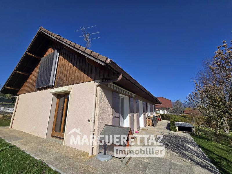 Maison - 90 m² - 4 pièces