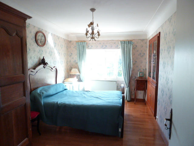 Maison - 205 m² - 8 pièces