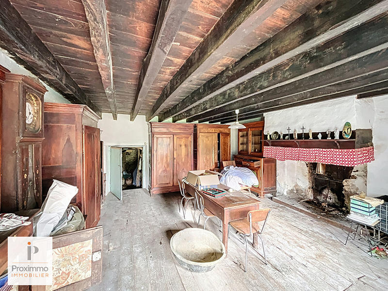 Maison - 210 m² - 6 pièces