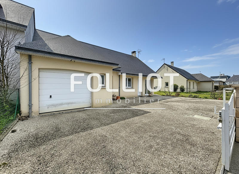 Maison - 90 m² - 4 pièces