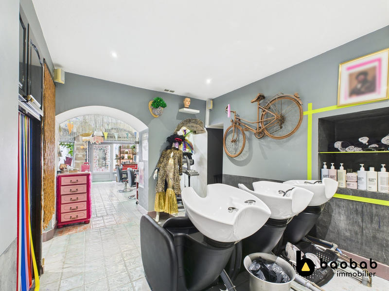 Fonds de commerce - 75 m²