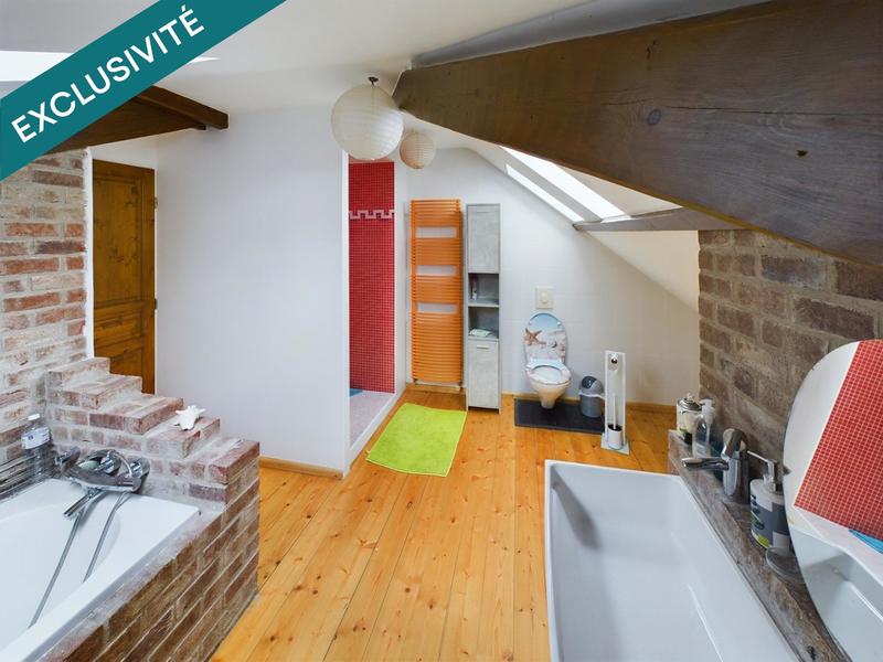 Maison - 280 m² - 14 pièces