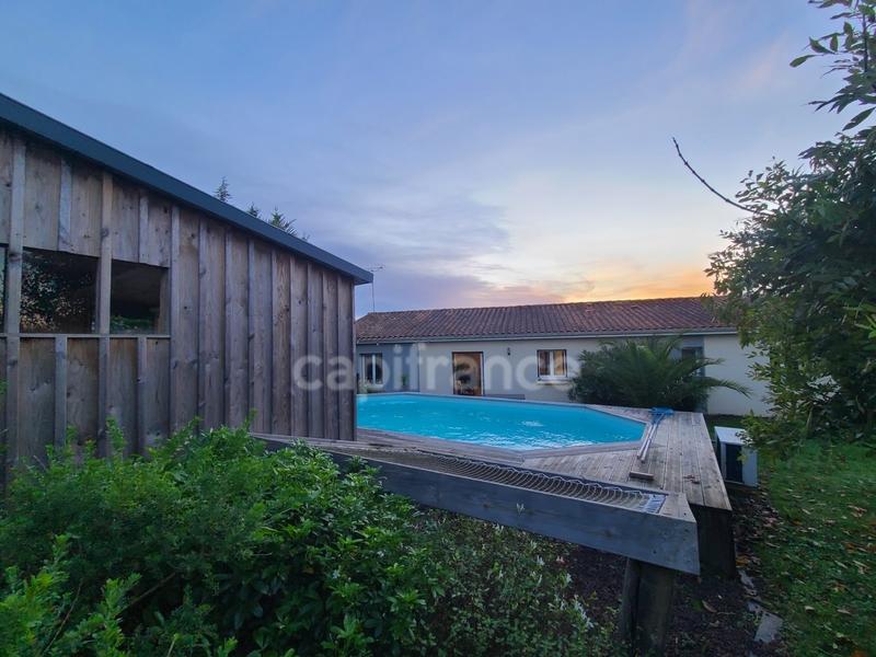 Maison - 130 m² - 6 pièces