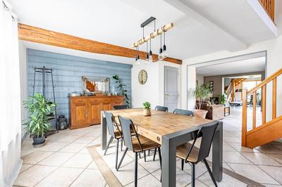 Maison - 145 m² - 5 pièces