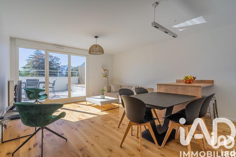 Appartement - 87 m² - 4 pièces