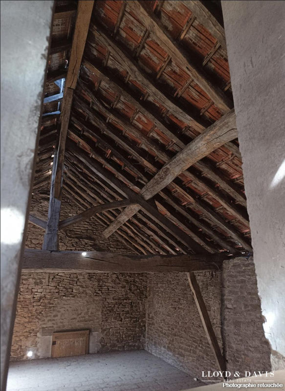 Maison ancienne - 160 m² - 2 pièces