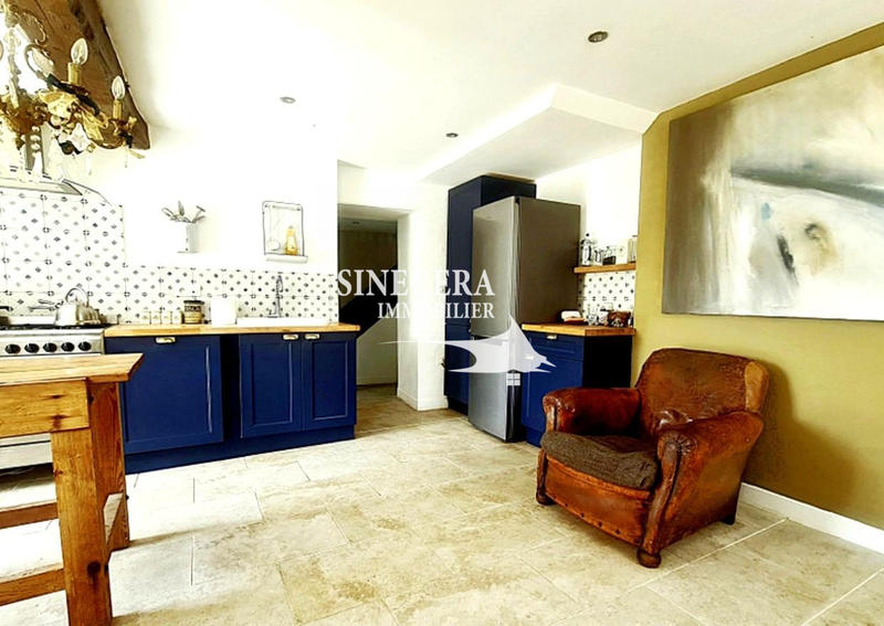 Maison ancienne - 240 m² - 8 pièces