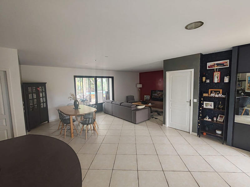 Maison - 162 m² - 6 pièces