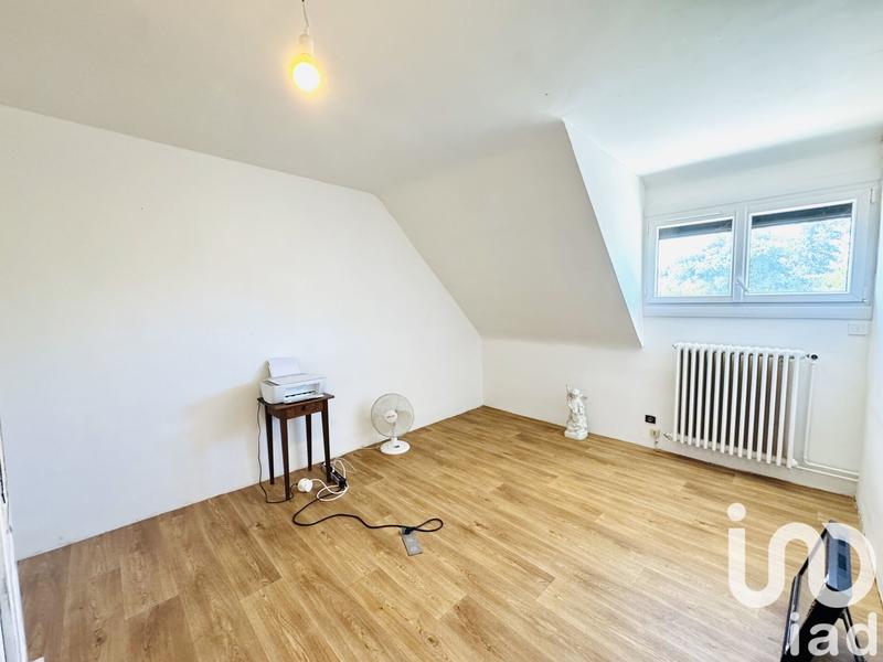 Maison - 240 m² - 6 pièces