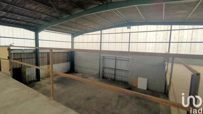 Local commercial - 1 724 m²