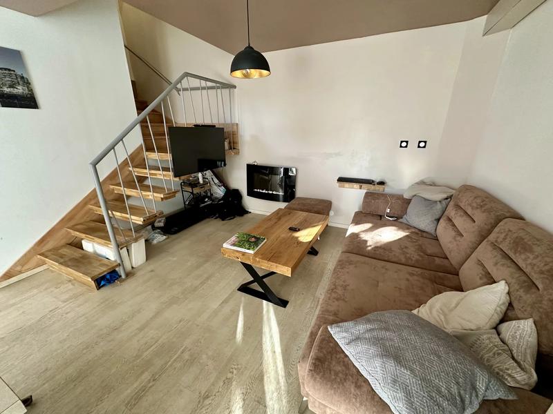 Maison de ville - 100 m² - 4 pièces