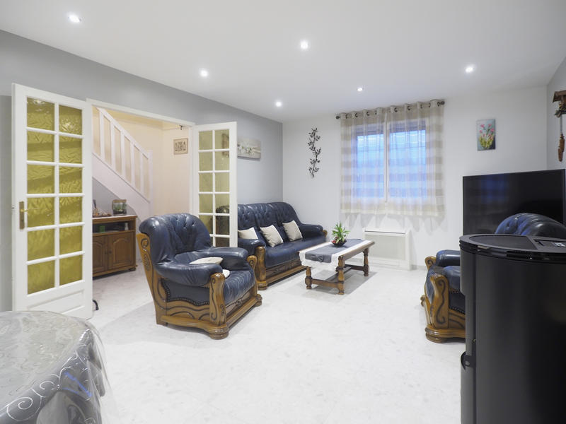 Maison - 100 m² - 6 pièces