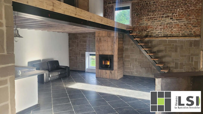 Maison - 245 m² - 8 pièces