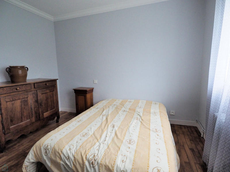 Maison - 147 m² - 7 pièces