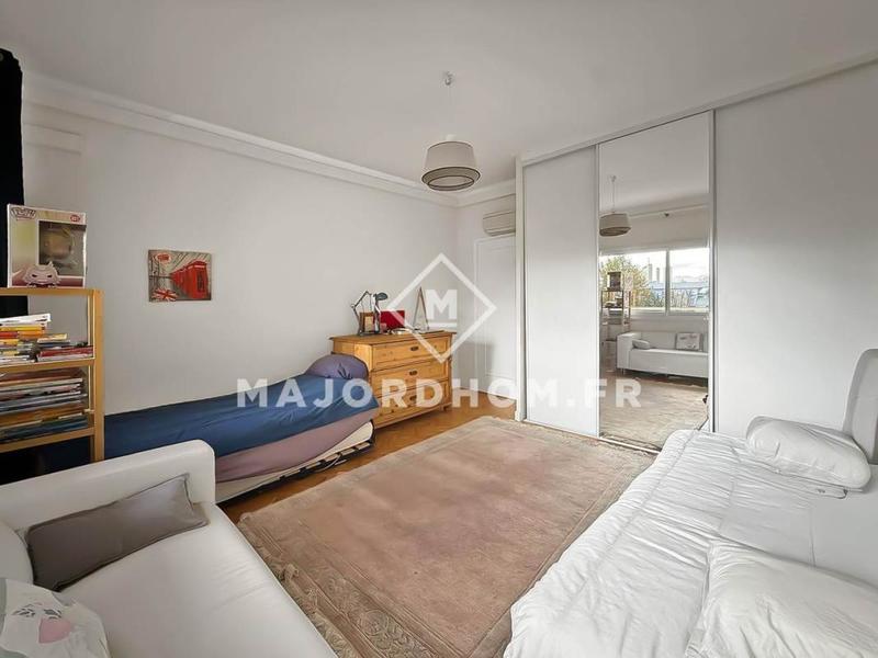 Appartement - 137 m² - 5 pièces