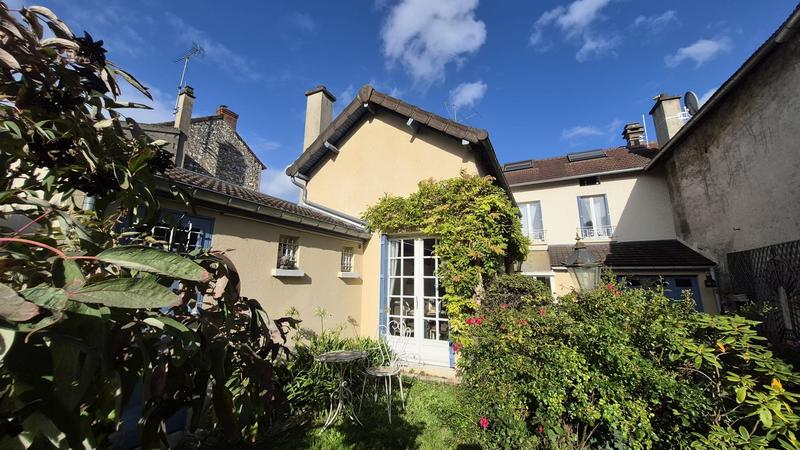 Maison ancienne - 101 m² - 4 pièces