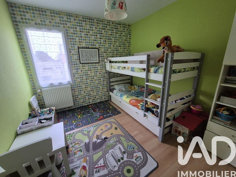 Maison - 95 m² - 5 pièces