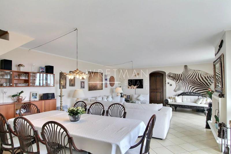 Villa - 167 m² - 5 pièces