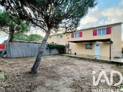 Maison - 280 m² - 13 pièces