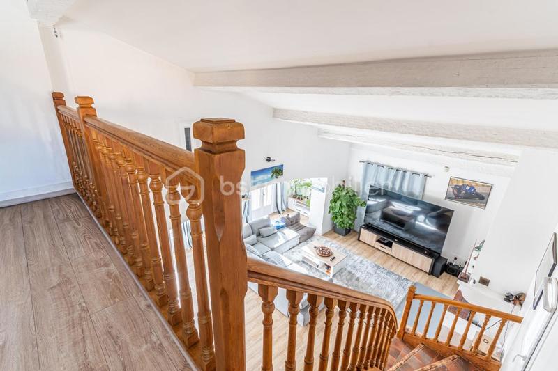 Maison - 196 m² - 7 pièces