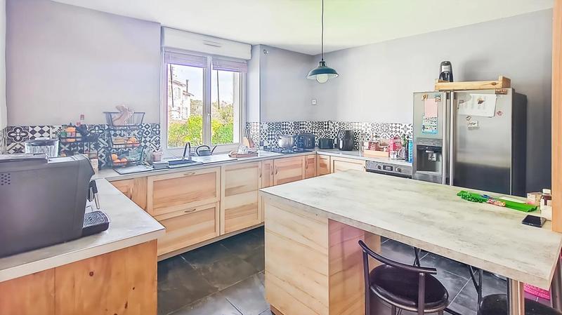 Maison - 130 m² - 5 pièces