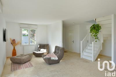 Maison - 97 m² - 5 pièces