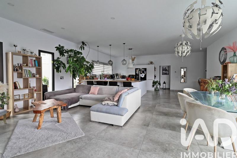 Maison - 130 m² - 4 pièces