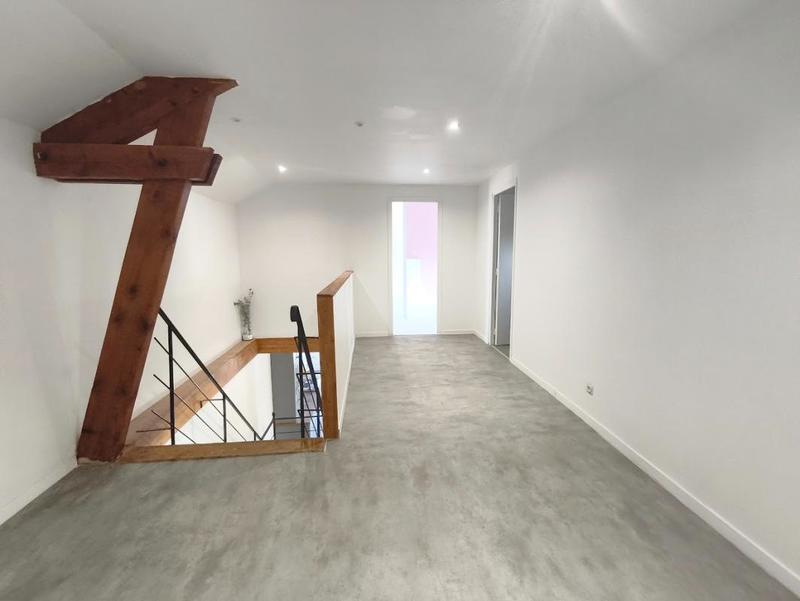 Maison - 168 m² - 6 pièces