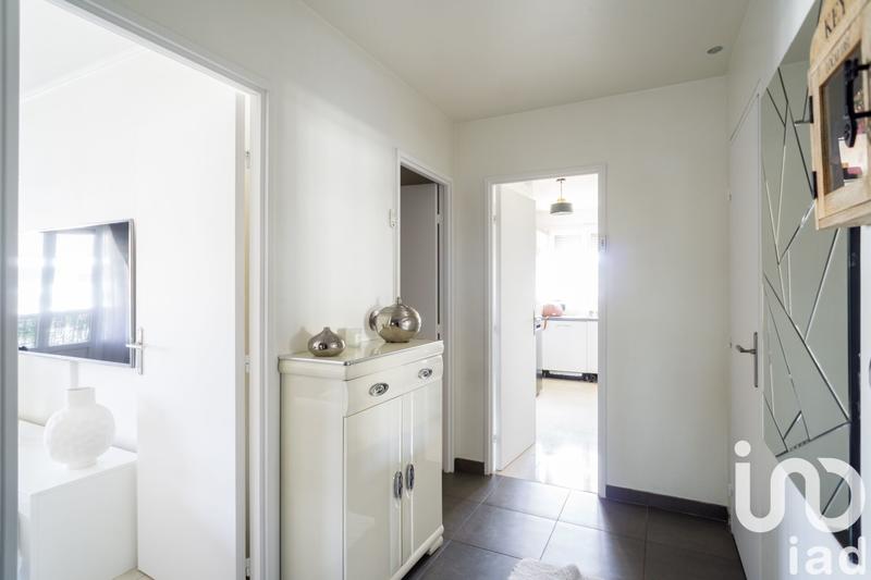 Appartement - 98 m² - 5 pièces