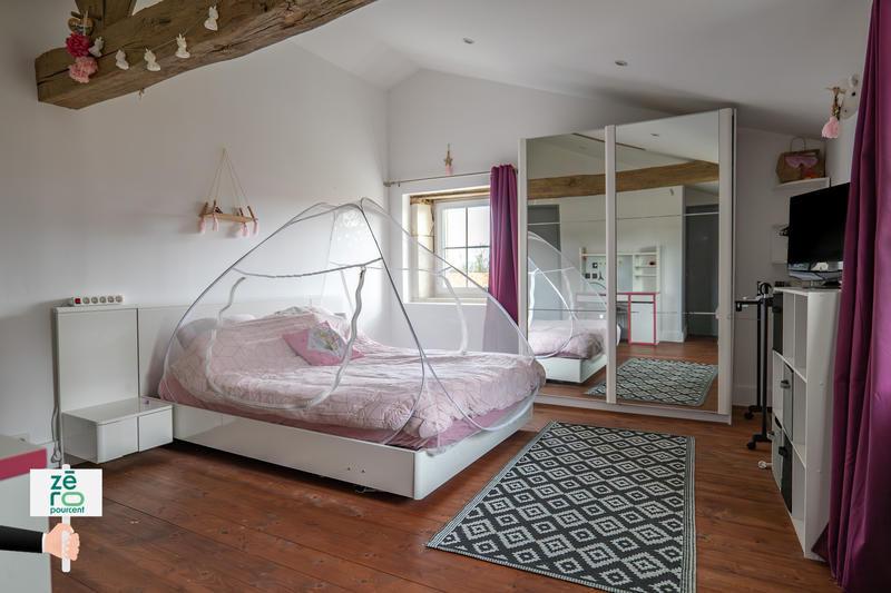 Maison - 218 m² - 6 pièces