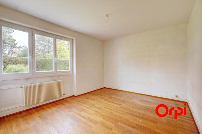 Appartement - 81 m² - 3 pièces