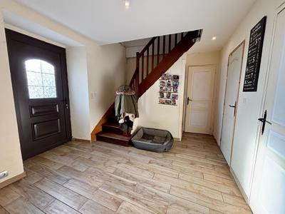 Maison - 140 m² - 6 pièces