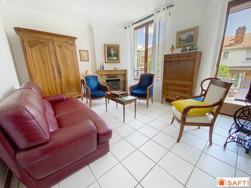 Maison - 169 m² - 7 pièces