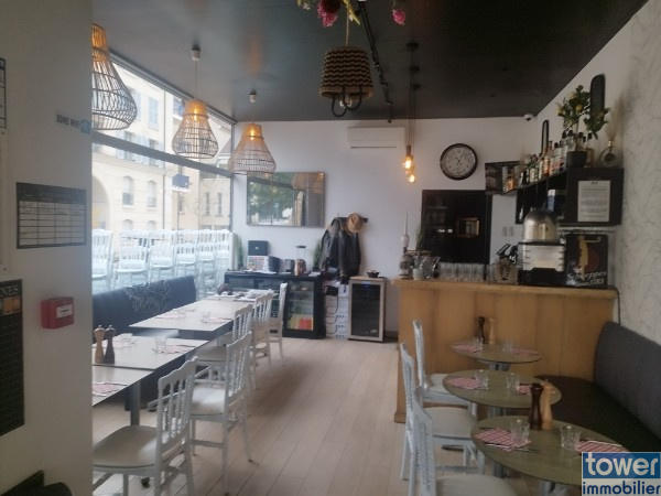 Fonds de commerce - Magasins - 50 m²