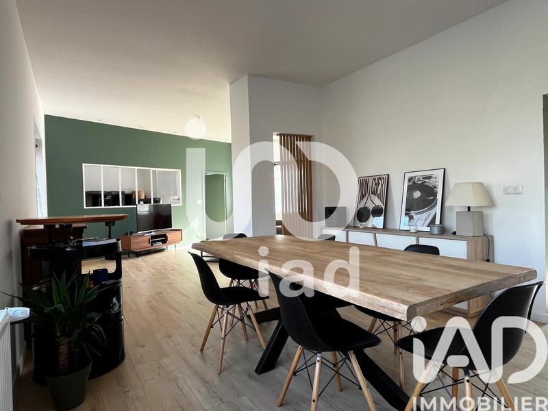 Maison - 182 m² - 8 pièces