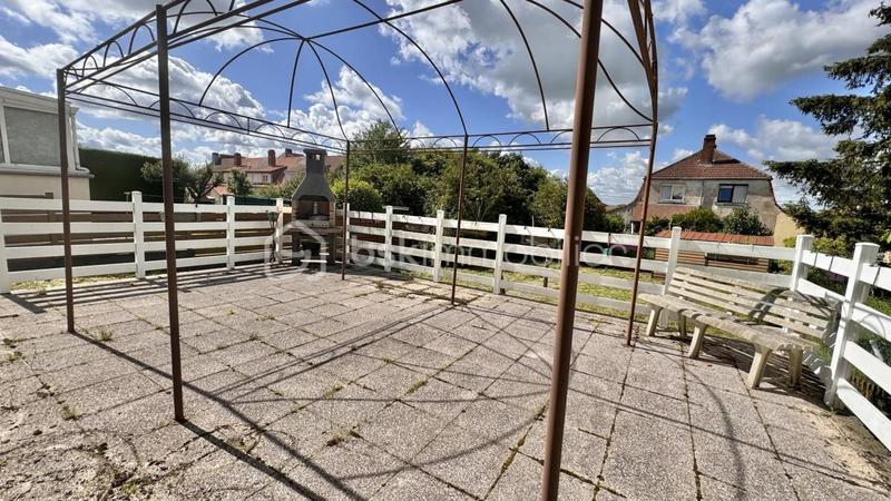 Maison - 62 m² - 4 pièces