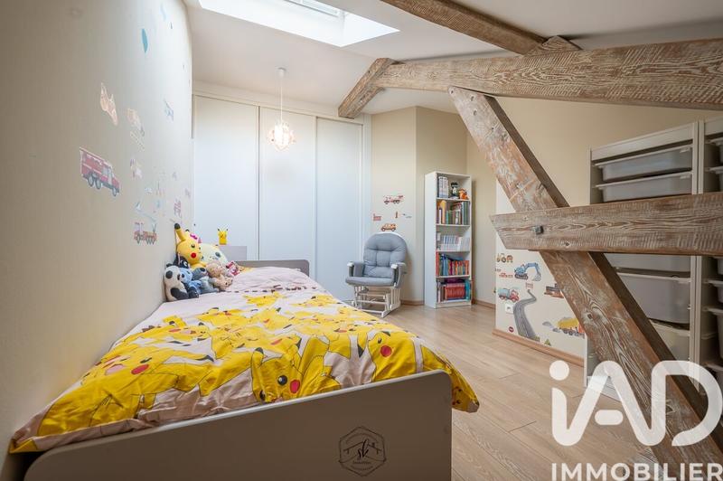 Appartement - 175 m² - 6 pièces