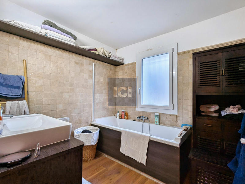 Villa - 165 m² - 5 pièces